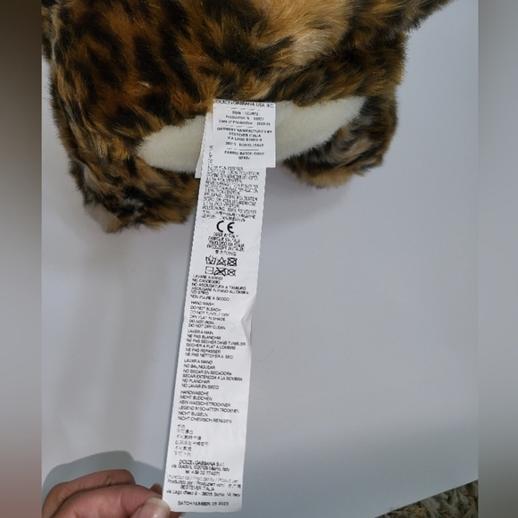 Dolce & Gabbana Leopard Mascot Soft Toy - Picture 10 of 16